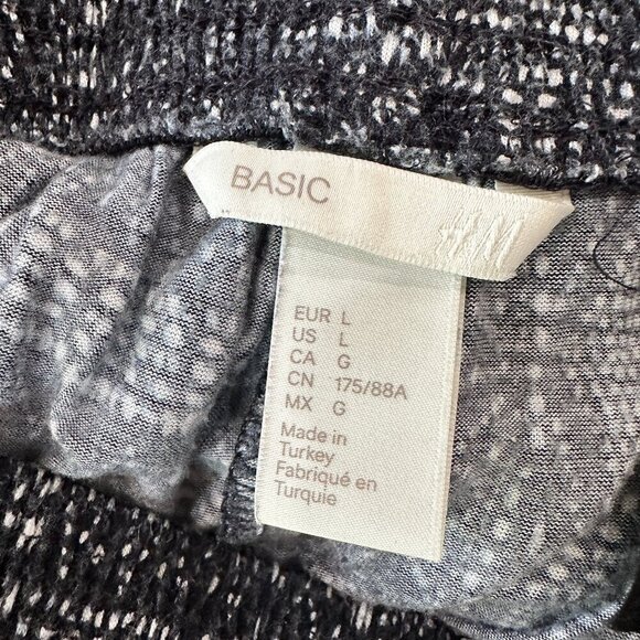 H&M Basic Line Boho Print Navy SOft Knit Joggers Size Large - Picture 8 of 9